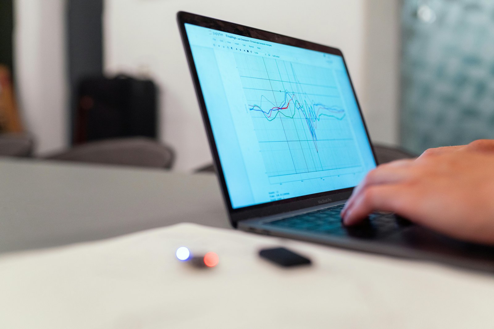 Network Analysis and Trend Analysis of Urban Loneliness Studies: A Scientometric Approach