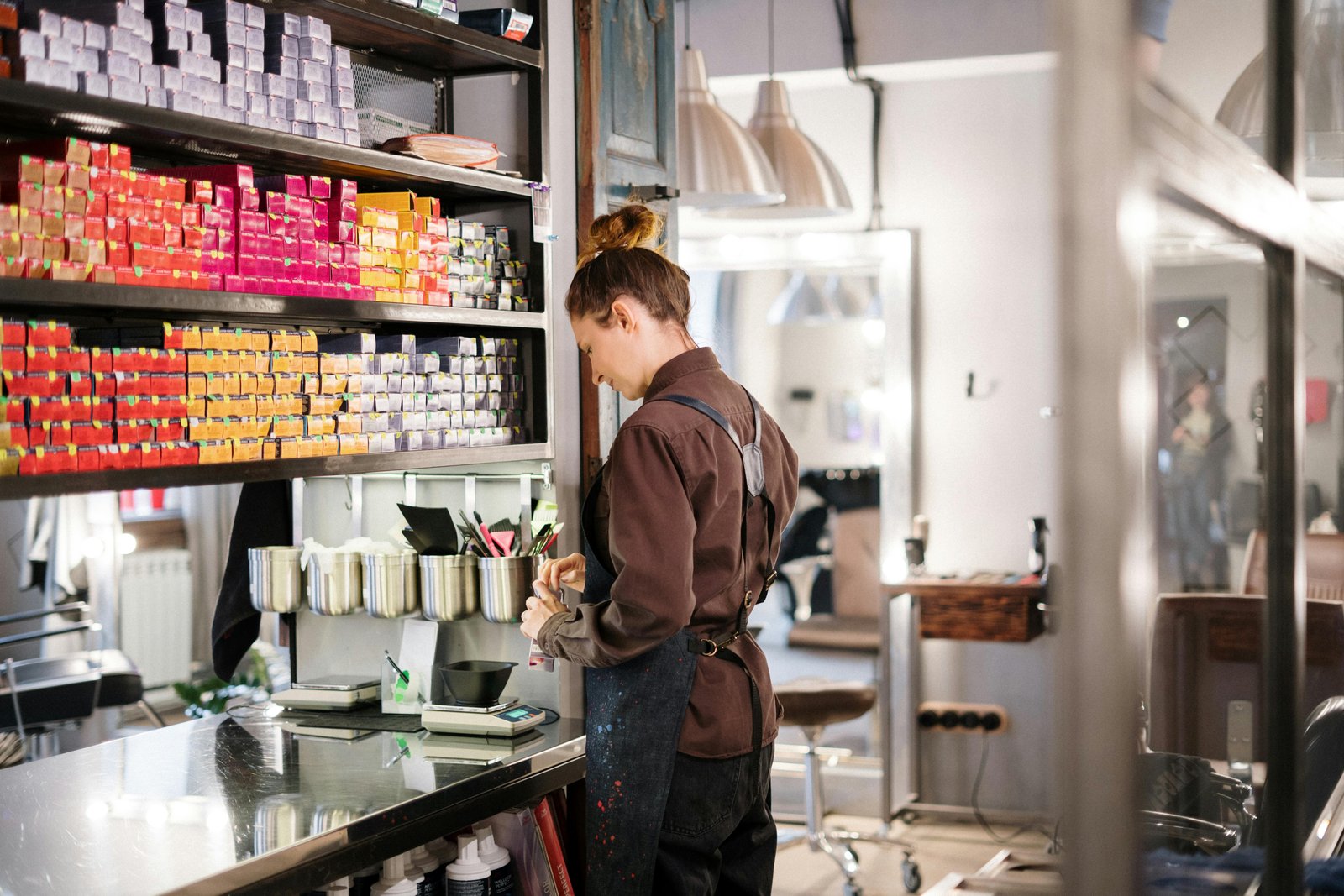 OTT-based education was linked to higher satisfaction among salon hairdressers