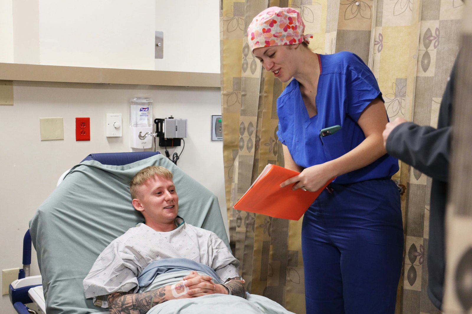 Hypodermoclysis appears generally safe in advanced cancer