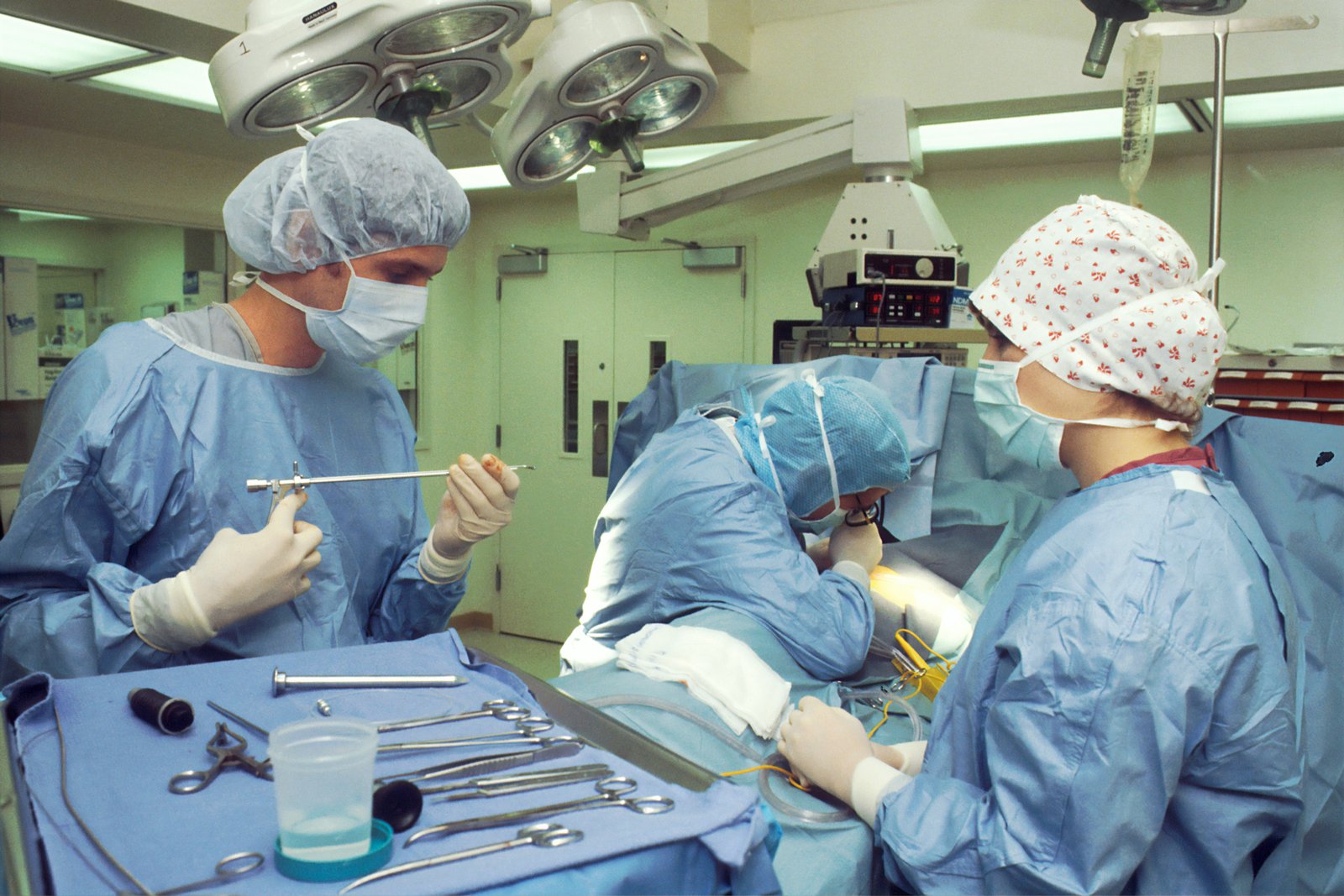 Probiotic supplementation and postoperative antioxidant response in patients undergoing open‑heart surgery: a randomized controlled trial.