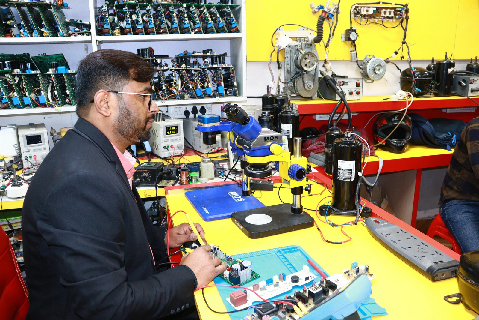 Gamified micro:bit use improved emotions and readiness for CT