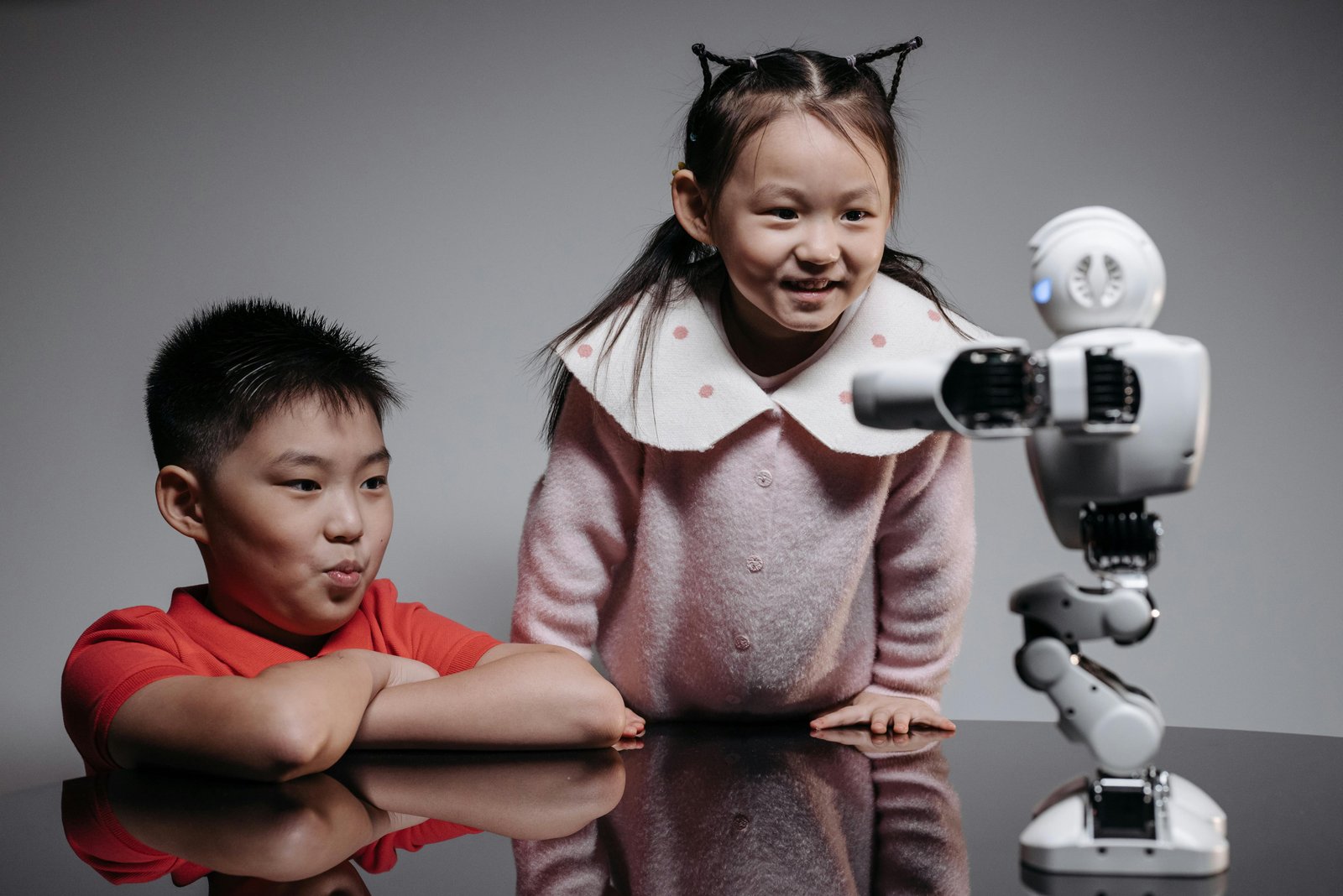 AI-robot-supported learning improved preschool health education outcomes