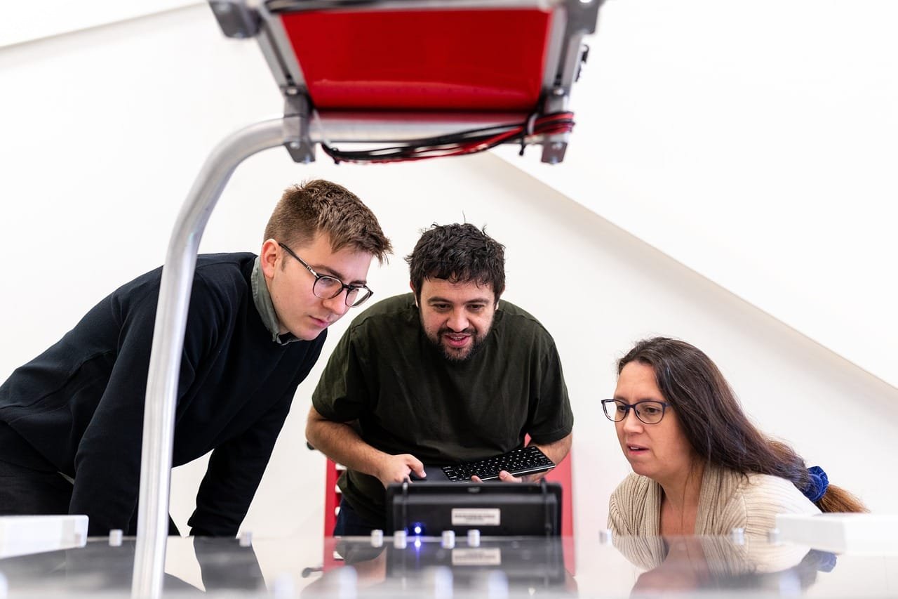 Case-based learning and concept mapping linked to broader systems thinking gains