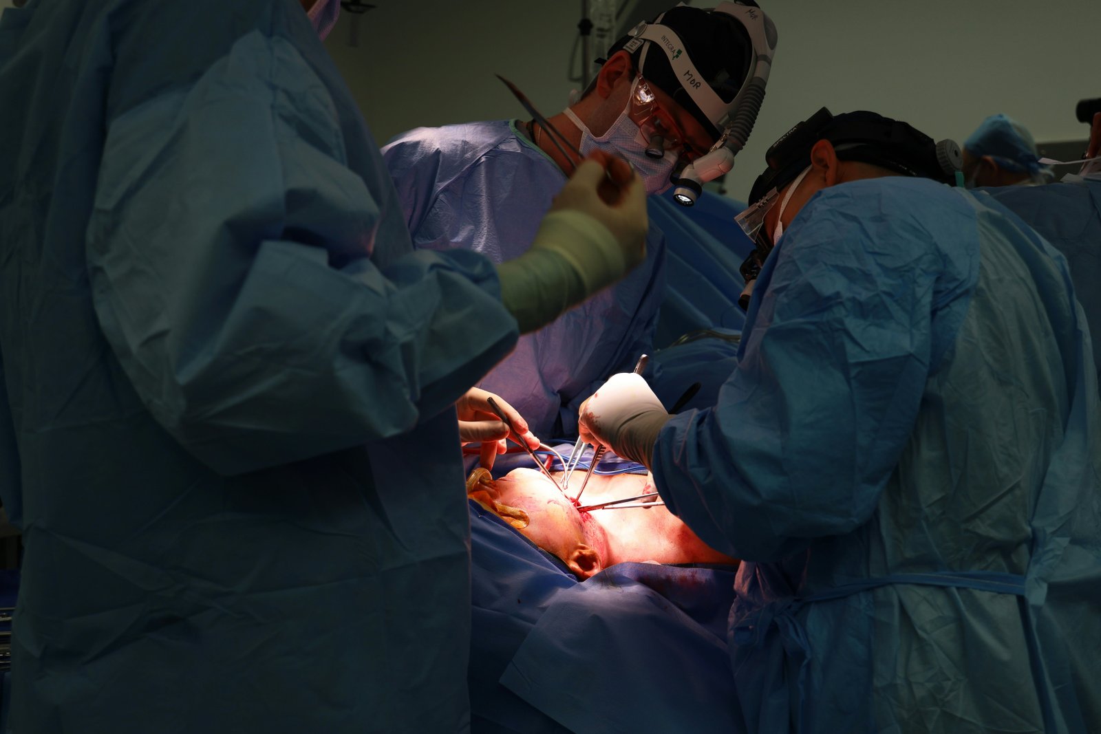 Audit improved compliance with the WHO surgical safety checklist